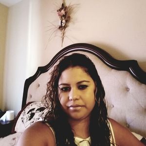 Meet your Posher, Claudia